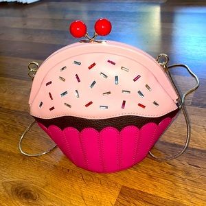 KATE SPADE 🧁 CUPCAKE PURSE
